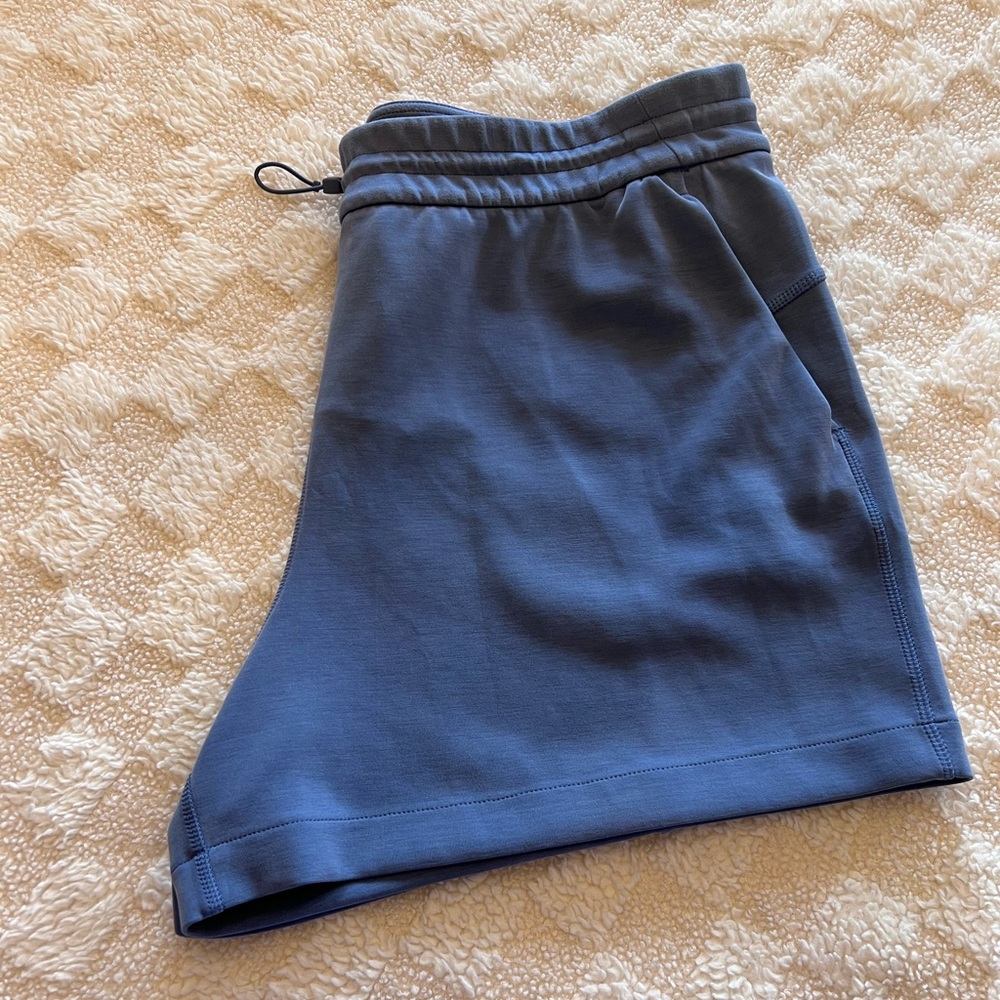lululemon athletica Softstreme High-Rise Short